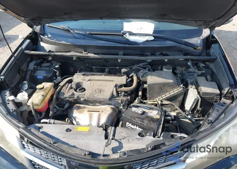 2014 Toyota Rav4 Xle z USA, uszkodzony, nr VIN 2T3WFREV7EW092499